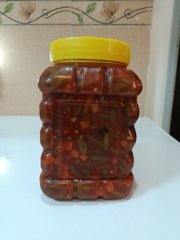 ترشی لوبیا سبز خانگی 1400 گرمی